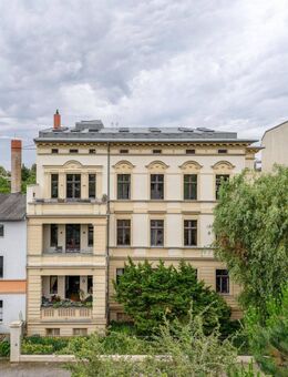 Offene Künstlerwohnung mit zwei Balkonen in der Jägervorstadt - Potsdam