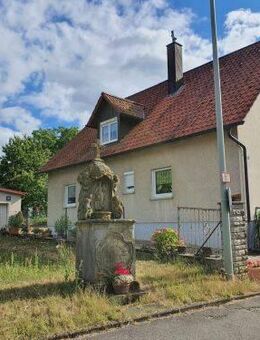 Ortsrandlage! Gepflegtes Einfamilienhaus mit weiterer Wohnung in 97440 Werneck-Vasbühl, 23 Minuten von Würzburg (ID 10191) - Werneck