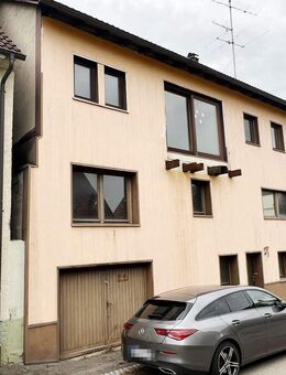 *OHNE PROVISION* Schnäppchen! Zweifamilienhaus inkl. 261m² Wohnfl. & Ausbaukapazität, Doppelgarage, Terrasse, Loggia, Garten - Horb (Neckar)