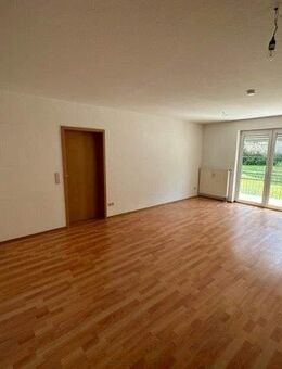 gemütliche 4-Zi.-Wohnung in Prosselsheim - Prosselsheim