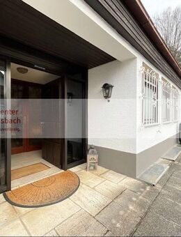 Perfekte Lage. Unglaublich viel Raum. Ihre Villa in Langenbrand - Forbach