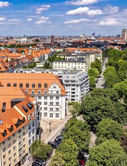 Edle 4-Zimmer-Wohnung in historischem Stadtpalais mit Concierge-Service - München