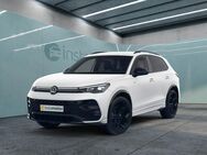 VW Tiguan, 1.5 TSI R-Line BLACK STYLE | |, Jahr 2024 - München