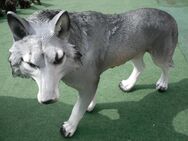 Dekofigur Wolf Jungtier Gartendeko Tierfigur - Hergisdorf