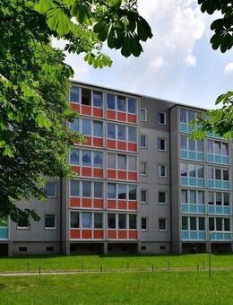 ***Zusammenlegung von zwei Wohnungen***ca. 84 m²***Als 3-Raum- oder 2-Raum-Variante*** - Lugau (Erzgebirge)