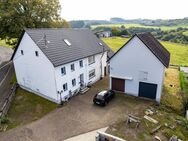 ***Schön gelegenes, renoviertes Bauernhaus mit Nebengebäude*** - Deudesfeld