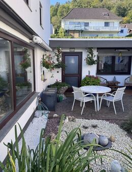 Schicke, ebenerdige Erdgeschoss-Eigentumswohnung mit separatem Eingang - Boppard