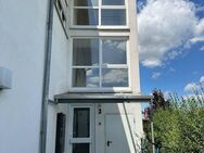 Helle 3 Zi. DG-Wohnung in einem Ortsteil von Endingen in Bahnhofsnähe zu verkaufen - Endingen (Kaiserstuhl)