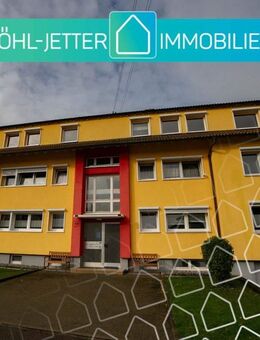 Helle 2 Zi. DG-Wohnung mit neuem Badezimmer in ruhiger Lage von Schömberg! - Schömberg (Regierungsbezirk Tübingen)