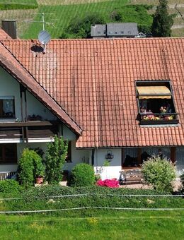 Zweifamilien-DHH zum Mietpreis! - Durbach