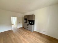 Kernsanierte Wohnung 2-Zimmer Wohnung mit Einbauküche - sofort verfügbar! - Zirndorf