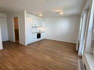 schöne, helle 1 Zimmer Wohnung im 1 OG in den Rathausvillen - Schönefeld