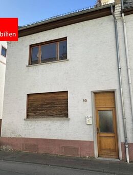KERN-Sanierungsbedürftiges Stadthaus in gesuchter Wohnlage! - Offenbach (Main)