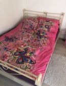 Bett 140x200 mit Dunlop Matraze in 36287