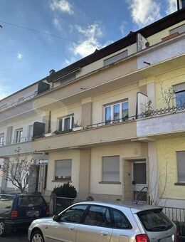 Freie 3,5-bis 4,5-Zimmer-Maisonettenwohnung in ruhiger, zentraler Lage + Stellplatz. - Fellbach