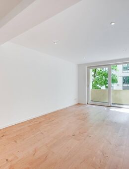 Exklusive 2-Zi.-Whg. mit Balkon und Tageslichtbad direkt am Königsplatz - München