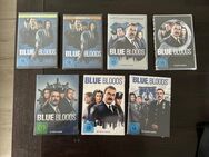 Blue Bloods - Crime Scene New York Tom Selleck Staffeln / Season 1-6 Staffeln 1/2/3/4/5/6 DVD der Kult-Serie mit vielen special features NEU+OVP (noch in Folie) - Schönefeld