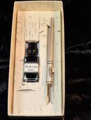 Kalligraphie SetMF 01 mit Metallschreibfeder und 5 ml Tinte  in einer Geschenkbox in 63739