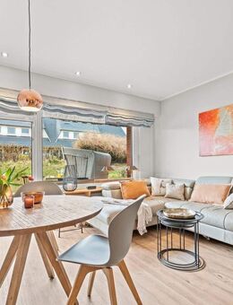 Raumwunder am Meer - hochwertig saniertes Apartment mit Top-Rendite & Sonnenterrasse - Kampen (Sylt)