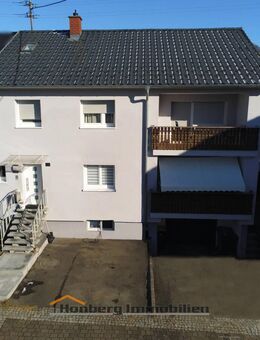Umfassend modernisiertes Zweifamilienhaus in schöner Randlage! - Spaichingen