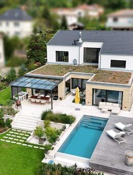 Exklusive Traumvilla in Radebeul! Infinity-Pool, Sauna & Vinothek mit Panoramablick über das Elbtal! - Radebeul