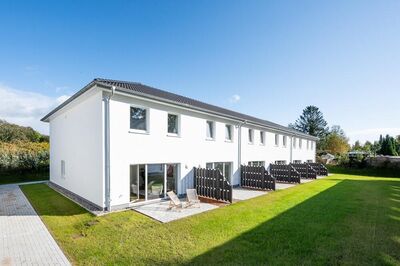 Reihenmittelhaus mit Wärmepumpe (Energieklasse A+) / familiengerechter Grundriss / sofort verfügbar