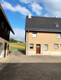 Sanierungsbed. Wohnhaus mit Stallung und Garage - 5 min bis zur Koberbachtalsperre - Werdau