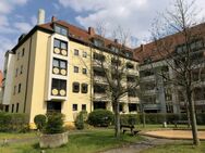 Gepflegte 2-Zimmer-Wohnung mit Balkon und Einbauküche in Erlangen Zentrum - Erlangen