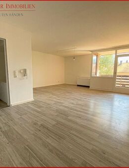 Helle 3-Zimmer-Wohnung mit Südloggia und Garage in zentraler Lage von Burglengenfeld - Burglengenfeld