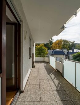 Sofort verfügbare 3-Zimmer-Wohnung mit 2 Balkonen in hochwertiger Wohnlage! - Baden-Baden