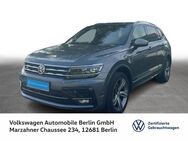 VW Tiguan, 2.0 TSI Allspace Highline R-Line, Jahr 2020 - Berlin