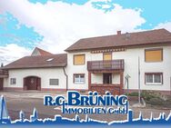 Renovieren und wohlfühlen: großes Familienhaus in Neuried - Neuried (Baden-Württemberg)