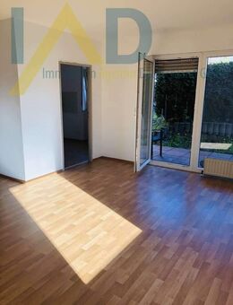 Lichtdurchflutete 3-Zimmer-Wohnung mit Terrasse und Tiefgaragenstellplatz - Lollar