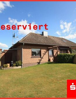 ZURZEIT RESERVIERT: Geräumiger Bungalow in ruhiger Ortsrandlage! - Blender