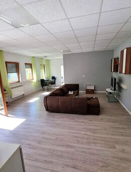 schöne 3 Zimmer-­Wohnung mit KFZ­ Stellplatz in ruhiger Lage - Ulm