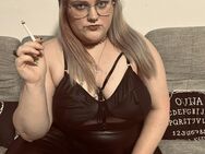 Smoking-Fetisch mit Lady Esija! - Ludwigshafen (Rhein)