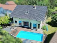 Gepflegtes und großzügiges Einfamilienhaus in familienfreundlicher Lage mit Pool und Außenküche - Frankenthal (Pfalz)