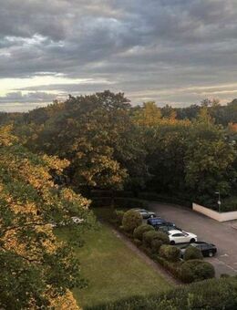 Herrenbach-Spickel: gut geschnittene 3 Zimmer-Wohnung mit Fernblick in guter Lage. Provisionsfrei! - Augsburg