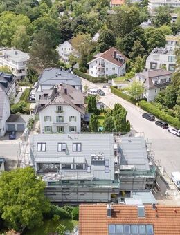 Neubau: Exklusive 4-Zimmer-Galeriewohnung mit 5 Balkonen! - München