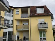 2-Zimmer-Wohnung mit Einbauküche, Balkon und Tiefgaragenstellplatz - Weiden (Oberpfalz) Zentrum
