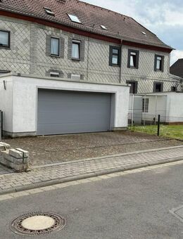 Top Kapitalanlage: MFH mit 7 Wohnungen, Doppelgarage und Pkw-Stellplätzen - Nidderau