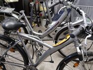 Zu Verkaufen 2E-Bikes und 2 Reparatur bedürftige Fahrräder Preis komplett 750 Euro! - Dortmund Kley