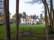 BEZUGSFREIE VILLA VOR DEN TOREN BERLINS - Birkenwerder