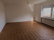 Erdgeschosswohnung 3 Zimmer Küche Bad - Schauenburg