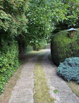 Reihenhaus mit parkähnlichem Garten und Carport in der Südstadt Branuschweigs - Braunschweig