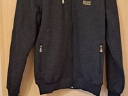 Männer Weste XL Boss mit Logo Stitching - Berlin Steglitz-Zehlendorf