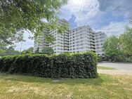 Reinfeld - Vermietete 3-Zimmer-Wohnung mit SW-Balkon und Blick auf den Neuhöfer Teich unweit des Zentrums - Reinfeld (Holstein)