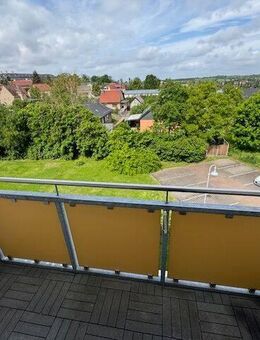 OS38a/3.OGli - 3-Raumwohnung mit Balkon in Wermsdorf - Wermsdorf