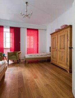 1 WG-Zimmer in einer über 100m² großen 4**** Ferienwohnung im Konstanzer Zentrum (kompl. Möbliert) - Konstanz