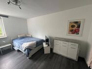 Vollmöblierte 1 Zimmerwohnung in guter Lage von Erlangen - Erlangen
